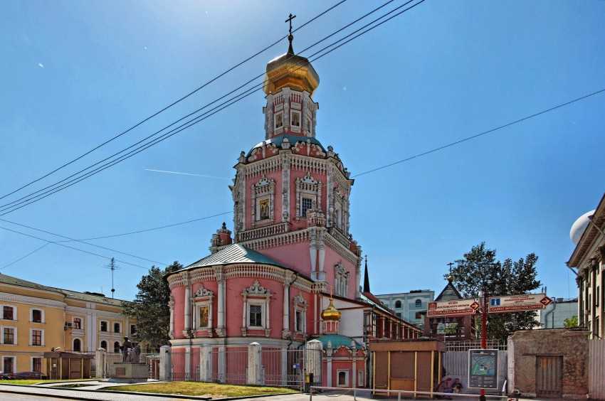 Обзор действующих монастырей москвы с адресами и ближайшим метро