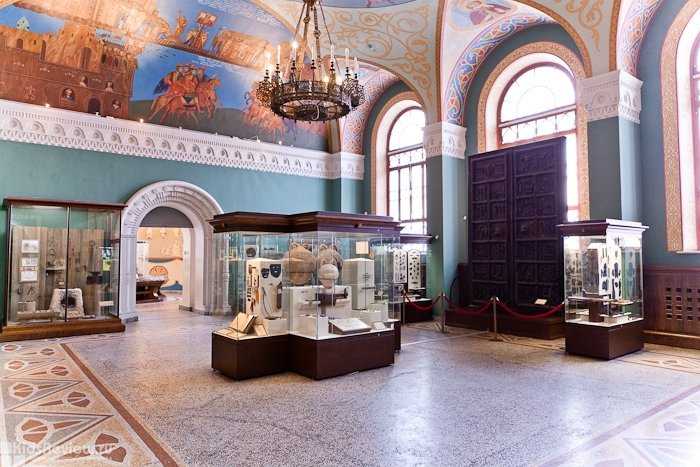 Исторический музей на красной площади: обзор, выставки, фото и многое другое