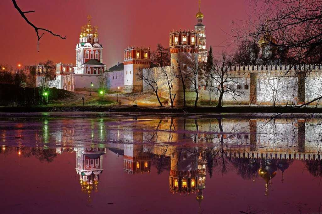 Новодевичий монастырь – древнейшая православная обитель для женщин
