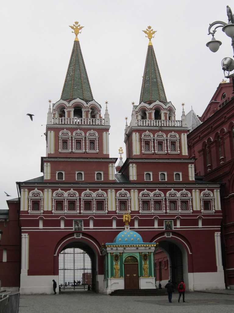 Воскресенские ворота в москве — история, описание, фото, координаты на карте, адрес, отзывы