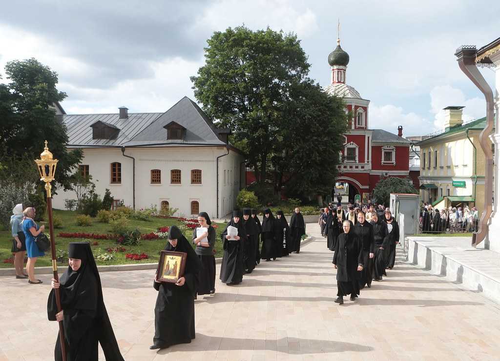 Зачатьевский монастырь – самая древняя женская обитель столицы