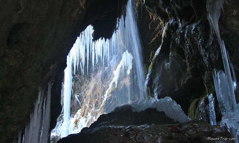 Кизил-коба (пещера) - вики