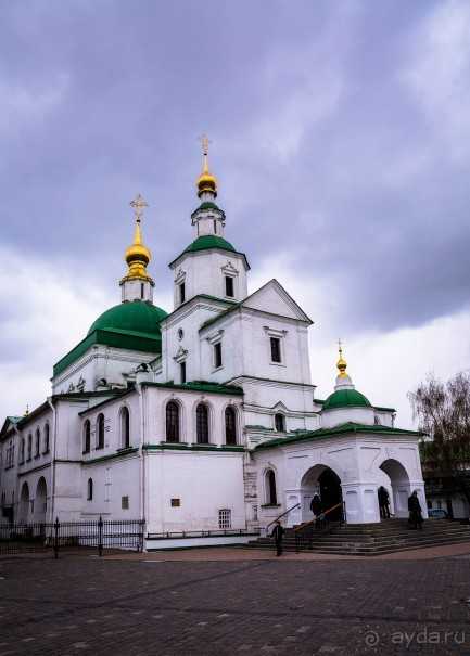 Данилов монастырь первый монастырь москвы.