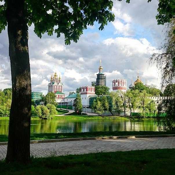 Новодевичий монастырь в москве: официальный сайт, расписание богослужений, адрес, время работы