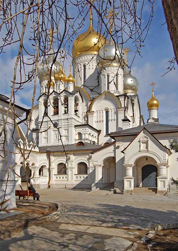 Зачатьевский женский монастырь в москве