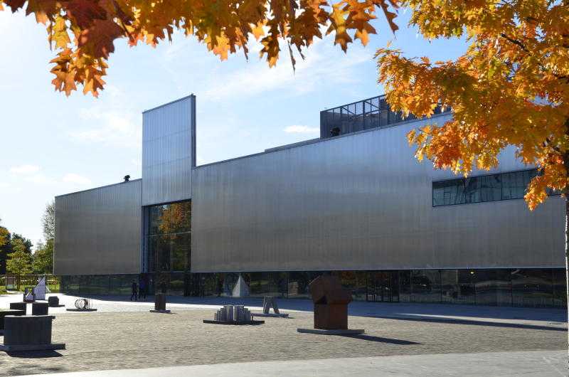 Музей современного искусства «гараж» - парк горького