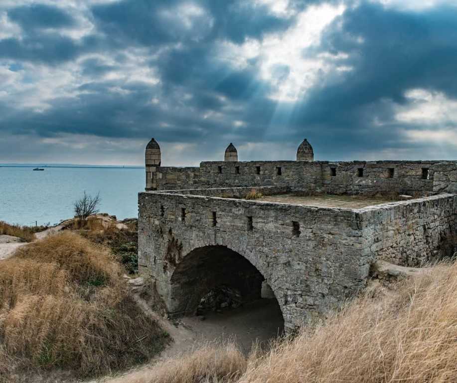 Турецкая крепость еникале в крыму: карта, фото, что посмотреть