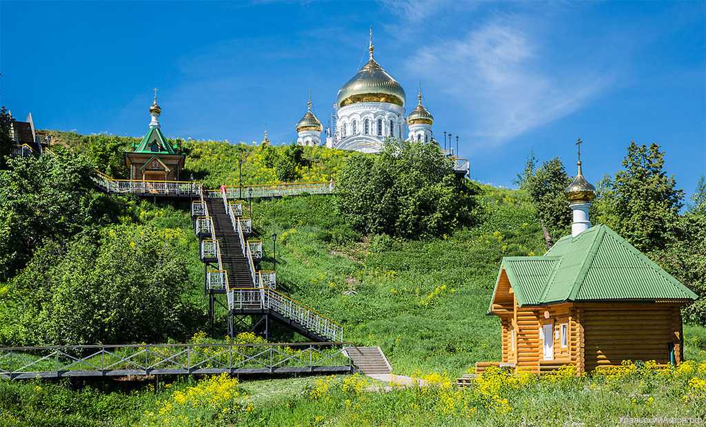 Белогорский воскресенский монастырь - вики