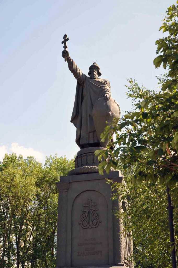 Памятник князю владимиру в белгороде: история, описание, фото
