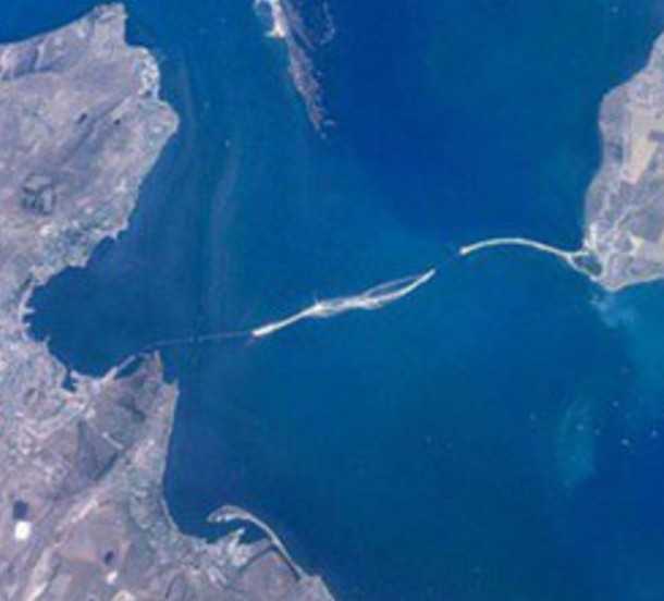 Фото крымского моста через керченский пролив