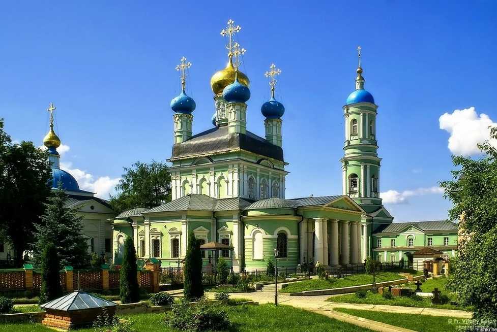 Самые известные монастыри россии: список, описание