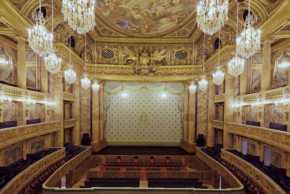 Большой театр в москве: история, архитектура, интерьеры, техническое оснащение