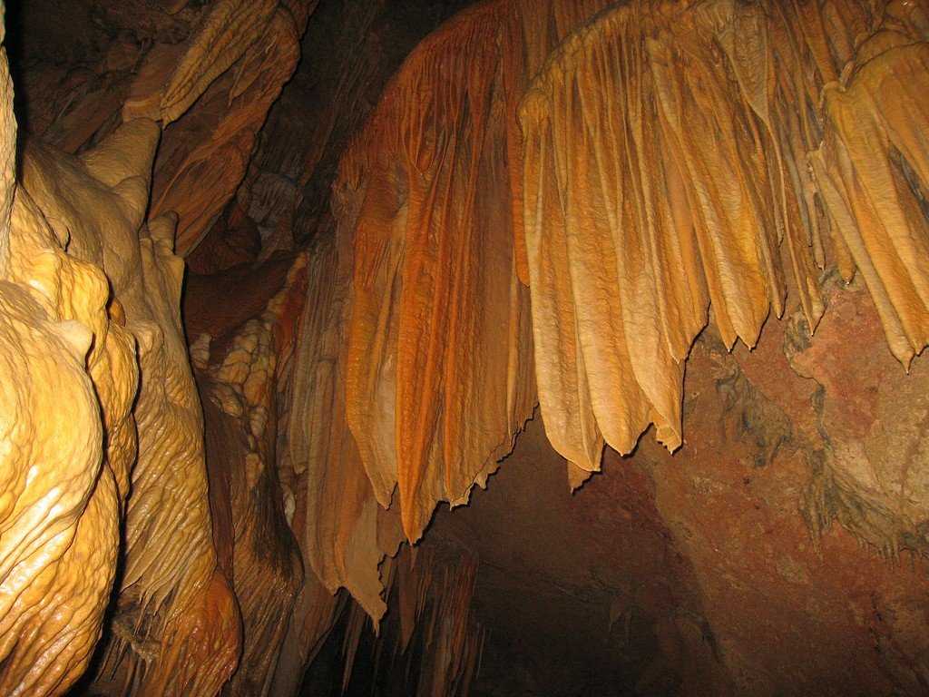 Красная пещера (кизил-коба)