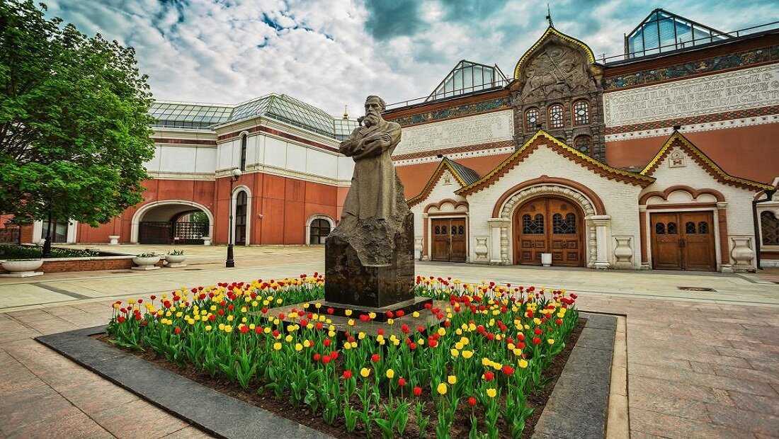 Реконструкция пушкинского музея: запутанная история