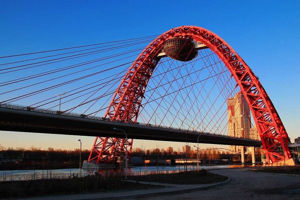 Живописный мост: 5 фактов о конструкции, от которой глаз не оторвать