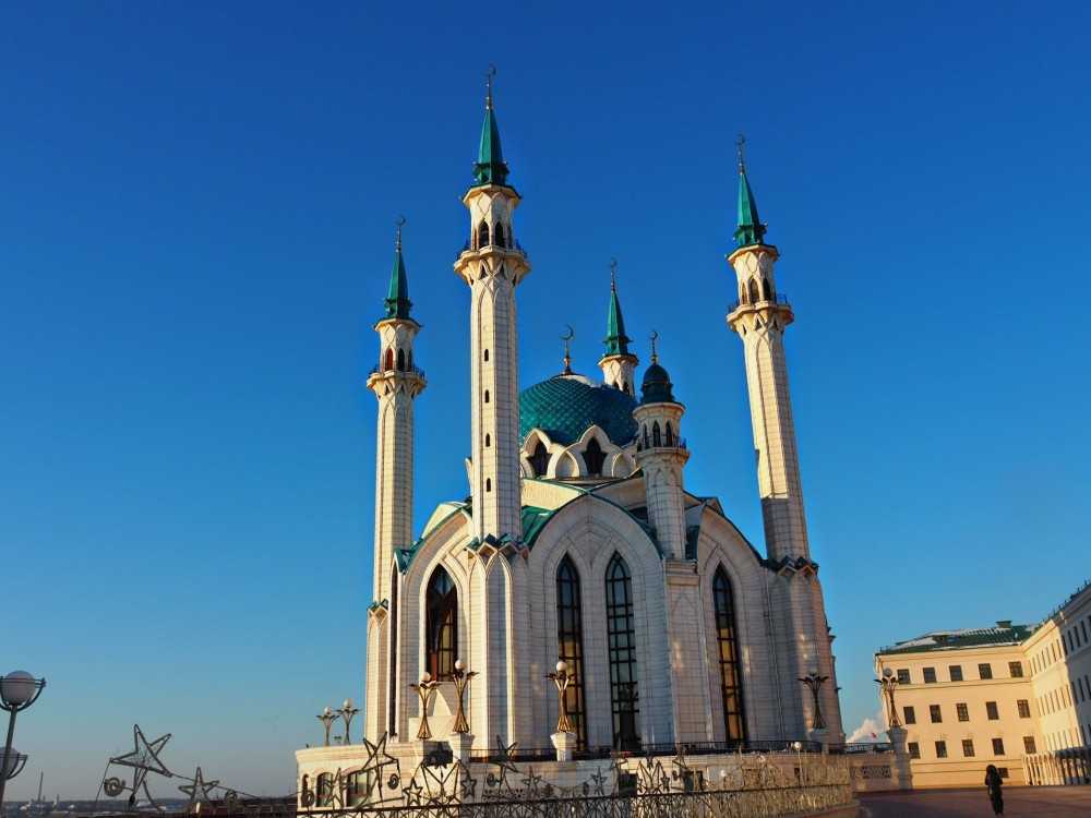 Мечеть сердце чечни, грозный-сити и храм архангела михаила в грозном