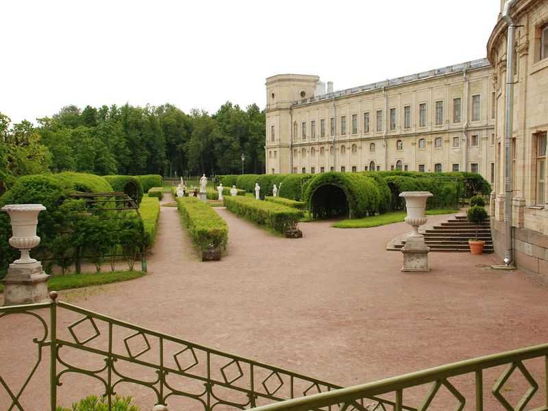 Пешеходный маршрут "гатчинский дворец и дворцовый парк"
