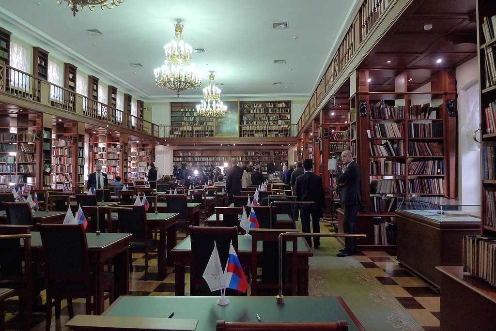 Музей книги в доме пашкова в москве