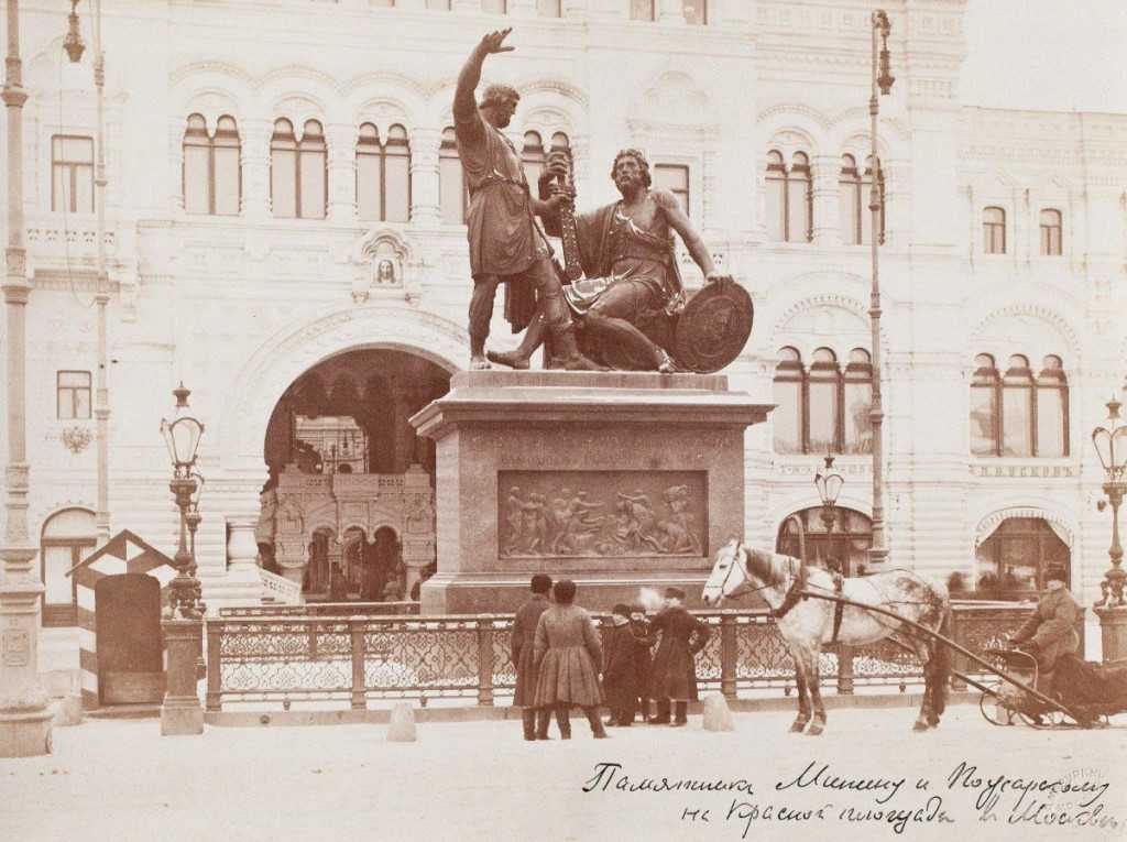 Памятник минину и пожарскому в москве — более 200 лет на красной площади