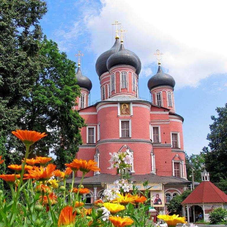 Донской монастырь в москве: фото и история малого и большого соборов, древнее кладбище