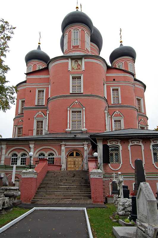 Донской монастырь в москве (14 фото)