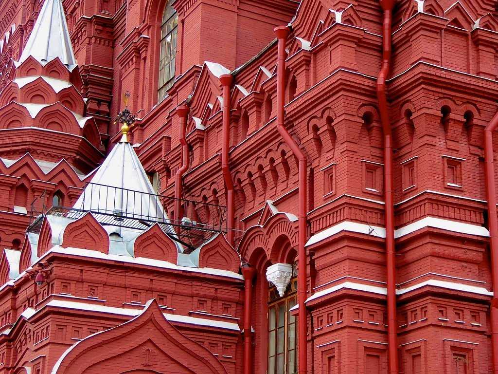 Реконструкция пушкинского музея: запутанная история