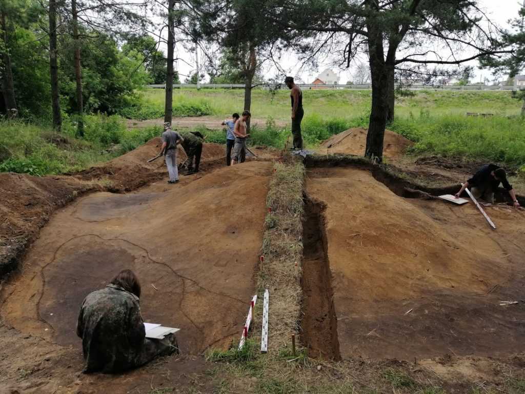 Археологические исследования в смоленской земле