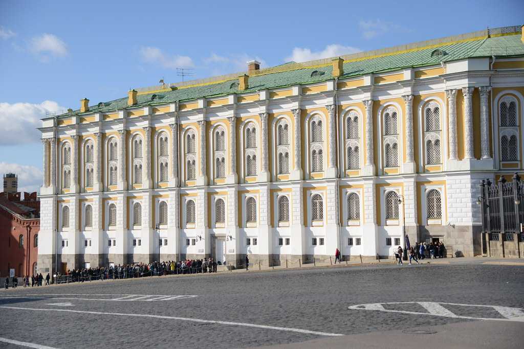 Вооруженная палата в москве