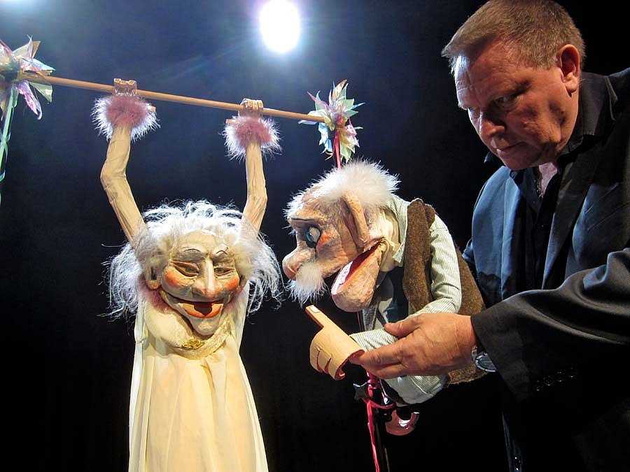 Как кукольный театр образцова прошел путь от бродячей труппы до уникального культурного явления?