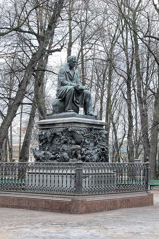 Памятник и.а. крылову описание и фото - россия - санкт-петербург: санкт-петербург