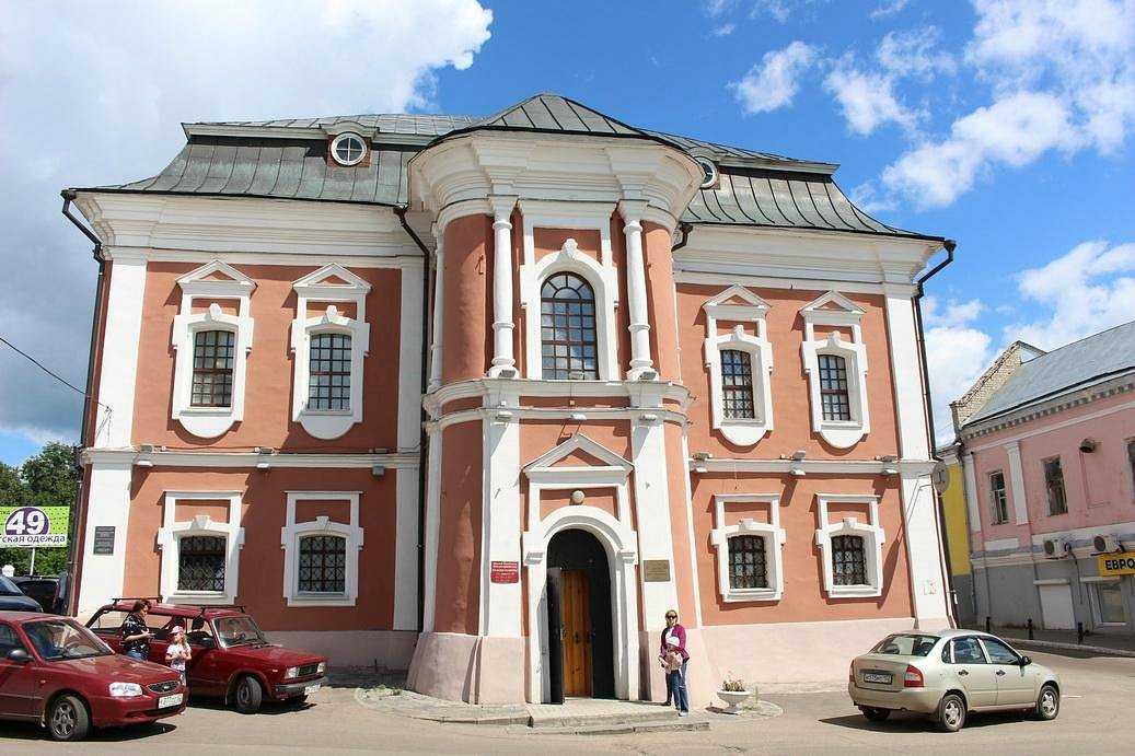 Музей деревянного зодчества "щелоковский хутор" в нижнем новгороде