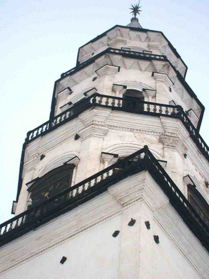 Невьянская наклонная башня - уникальное место — traveltor.ru