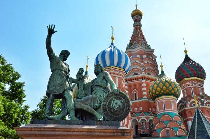 Памятник минину и пожарскому в москве — более 200 лет на красной площади