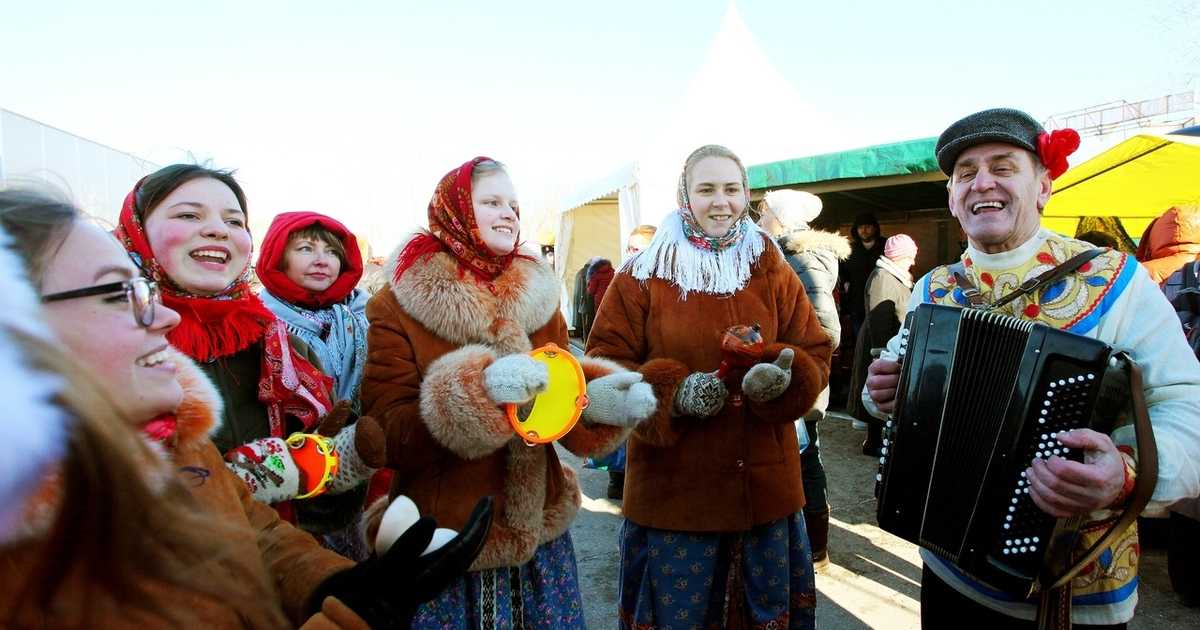 Нижегородская ярмарка: легендарное торговое место россии