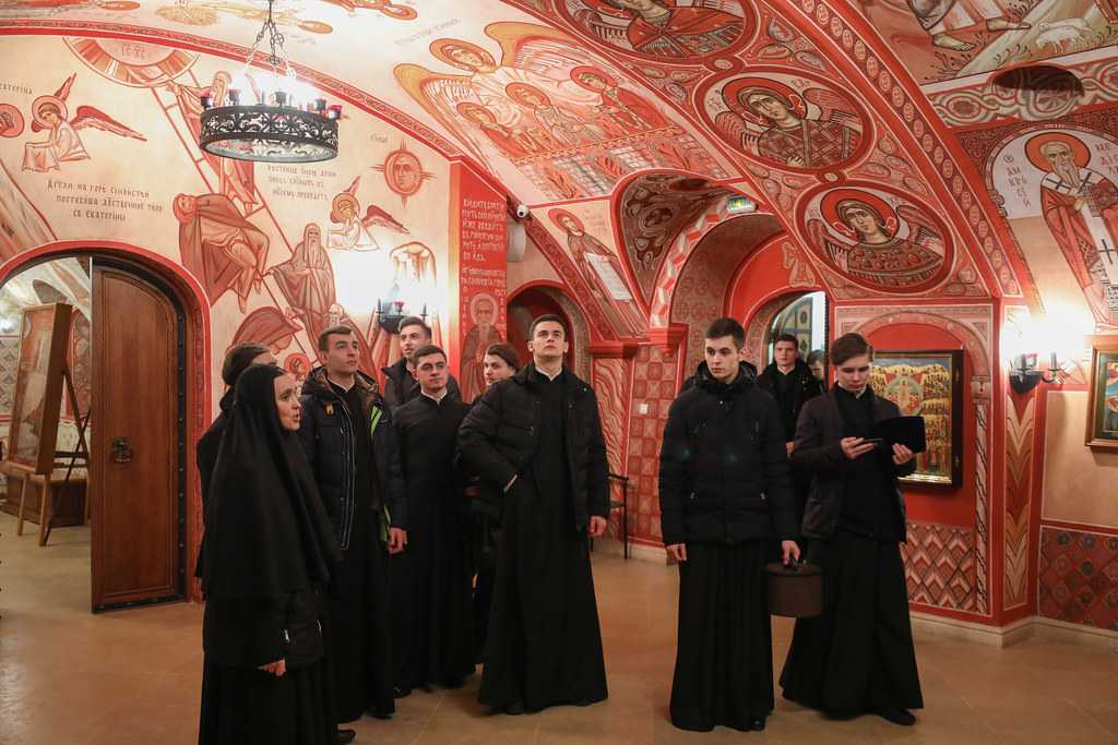 Зачатьевский женский монастырь в москве