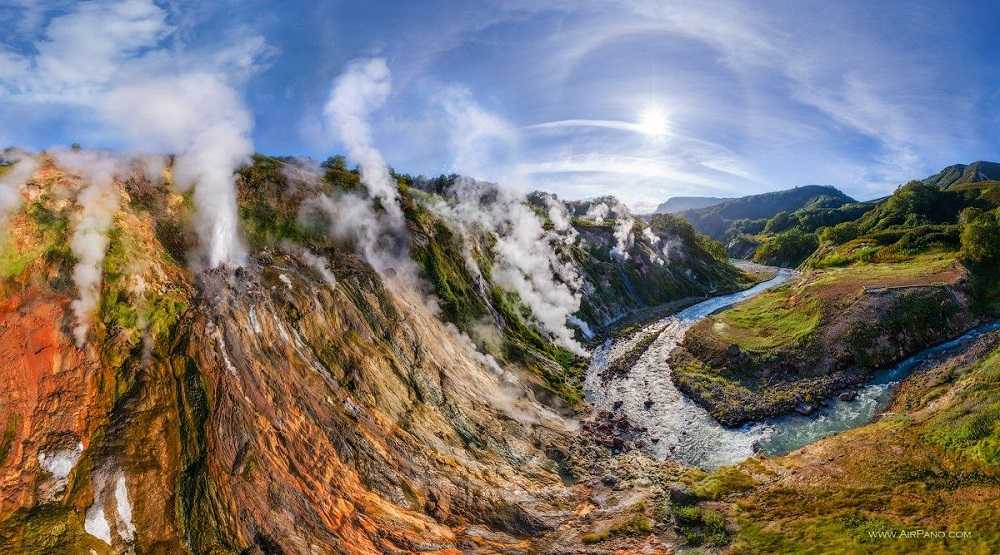 Долина гейзеров — «жемчужина» камчатского края