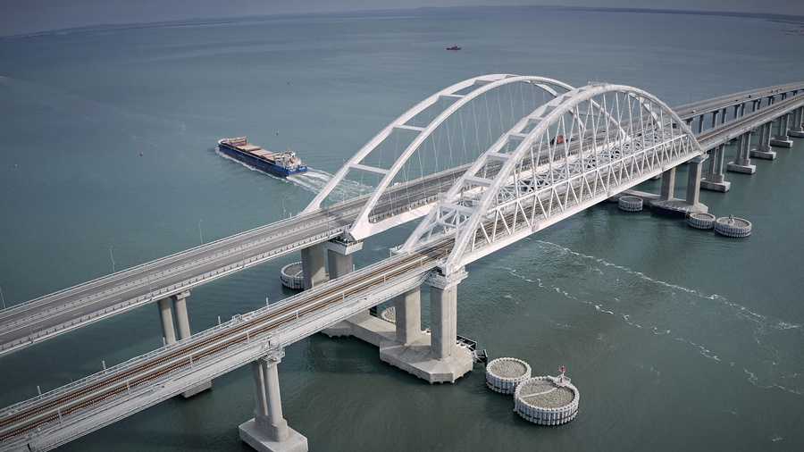 Крымский мост через керченский пролив