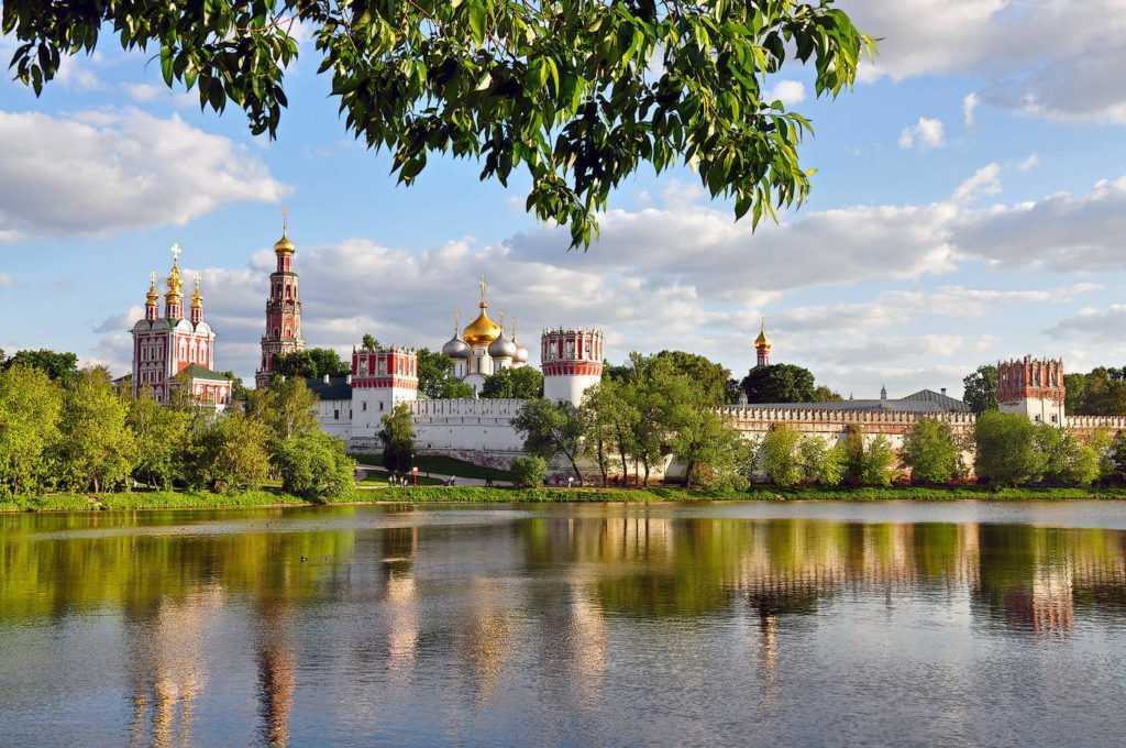 Новодевичий монастырь в москве: официальный сайт, расписание богослужений, адрес, время работы