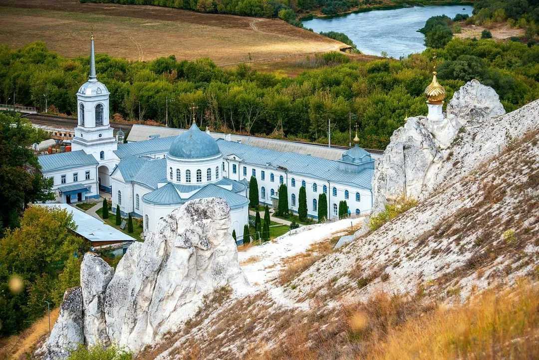 Свято-успенский дивногорский монастырь