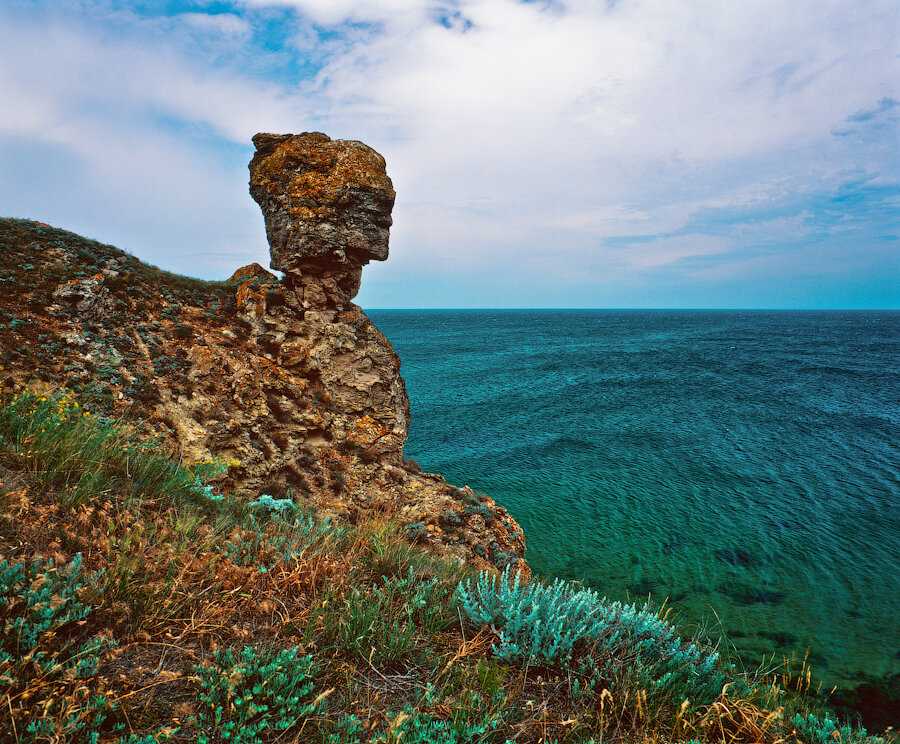 Керченский пролив — дорога в крымский отпуск на стыке двух морей