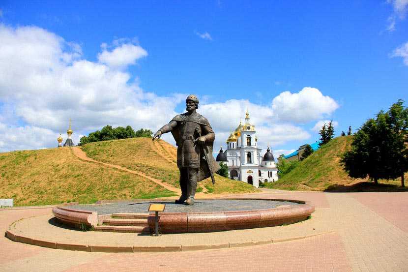 Достопримечательности дмитрова за один день | путешествия по городам россии и зарубежья